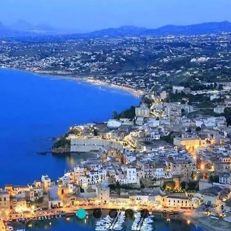 Seafront In With Swimming Pool And Parking Alcamo Marina