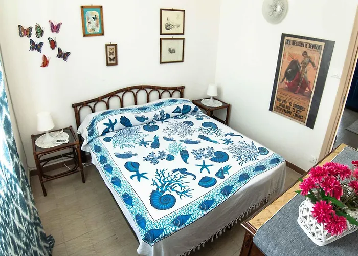 Seafront In With Swimming Pool And Parking Alcamo Marina