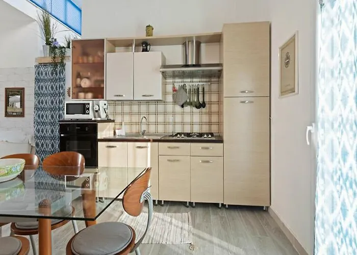 Seafront In With Swimming Pool And Parking * Alcamo Marina