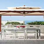 Seafront In With Swimming Pool And Parking Villa