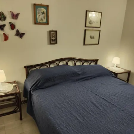 Seafront In With Swimming Pool And Parking Alcamo Marina