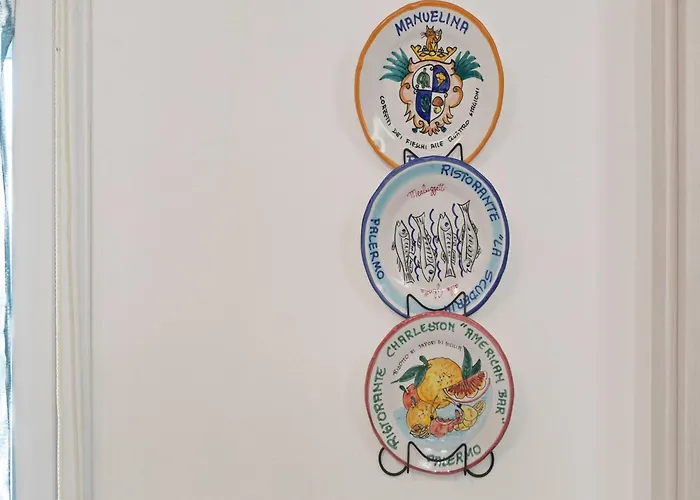 别墅 Seafront In With Swimming Pool And Parking *