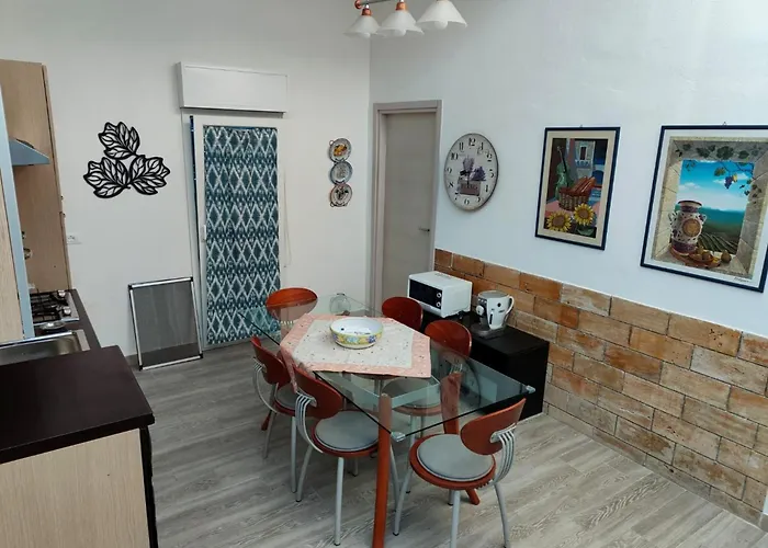 Villa Seafront In With Swimming Pool And Parking Alcamo Marina