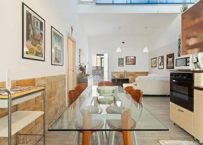 Seafront In With Swimming Pool And Parking *